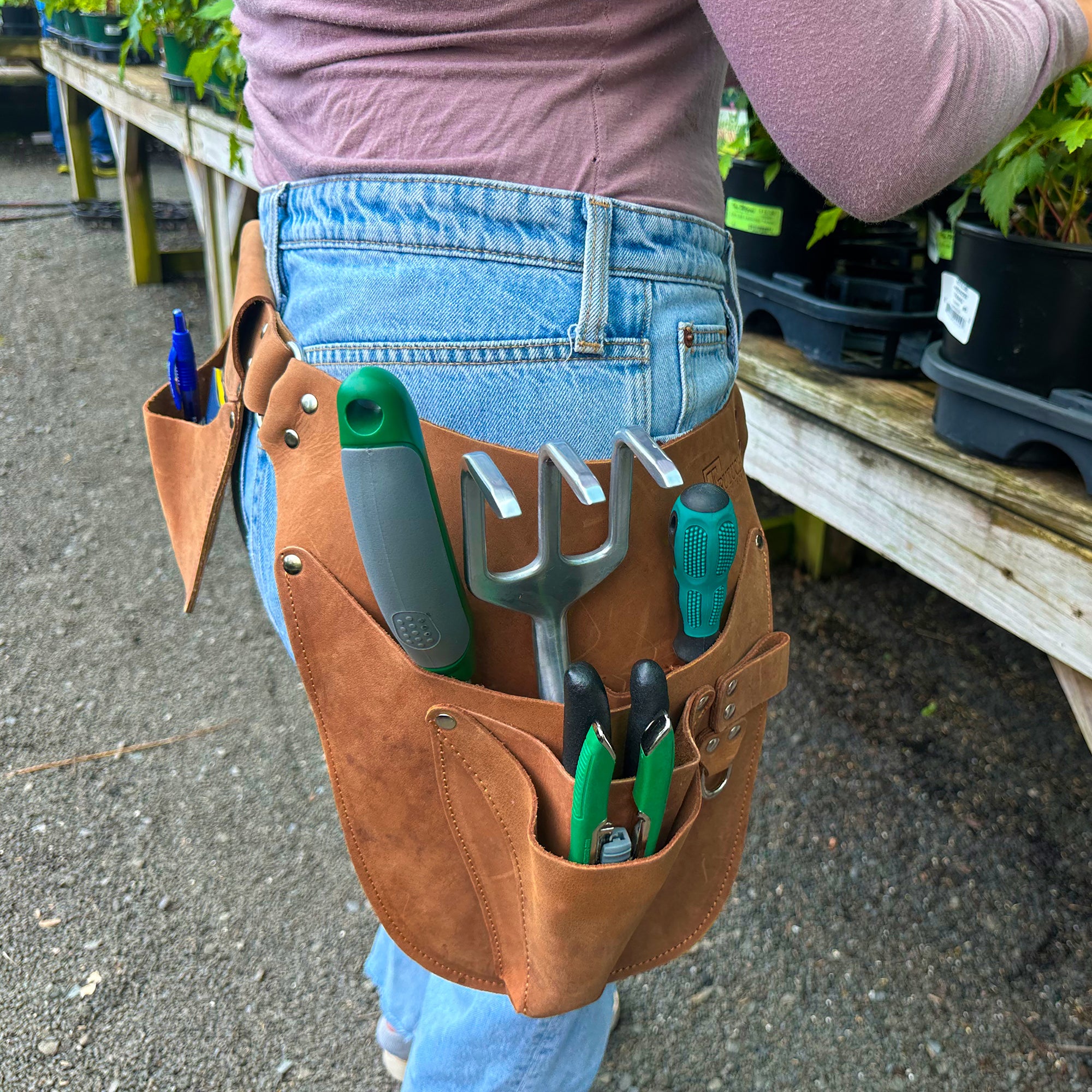 Trutuch Leather Garden Tool Belt for Men Women, Gardening Tool Pouch, Gardener Apron, Holster Pouch, Florist Belt, TT-5010-G